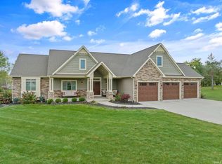 621 Mayerling Ct, Fort Wayne, IN 46804