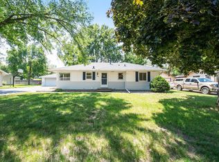 8678 Hamlet Ave S, Cottage Grove, MN 55016