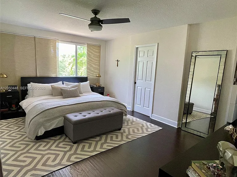 485 Silver Palm Way — Photo 18