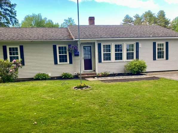 54 Harrison Street, Calais, ME 04619