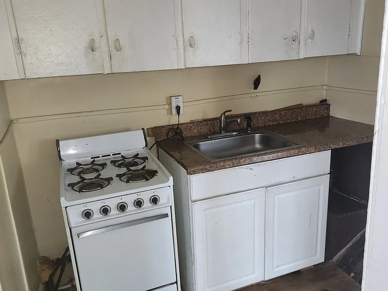 55 S Penn St #3 — Photo 9