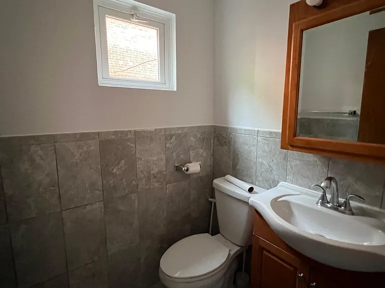 4843 Elm St #A — Photo 11