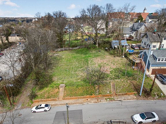 2nd image of 65 W Washington St