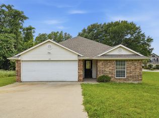 339 Outboard Dr, Mabank, TX 75156