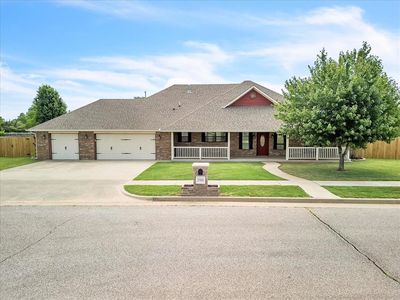 2900 Coventry Manor Dr, Oklahoma City, OK, 73128