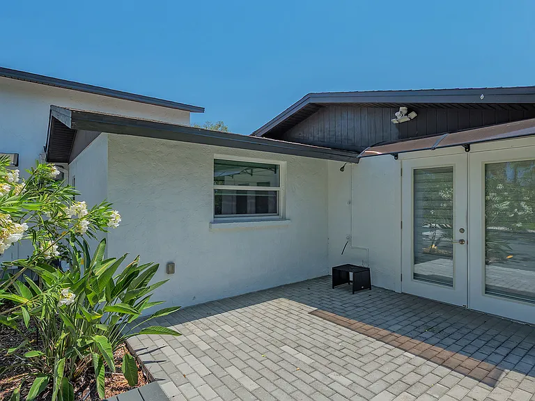 5401 Shadow Lawn Dr — Photo 18