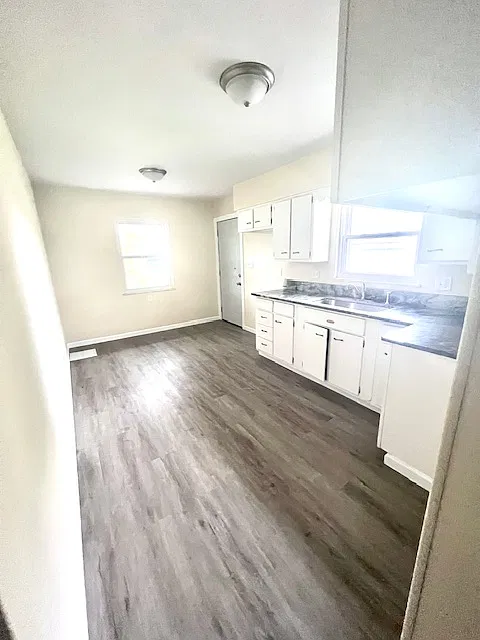2 bed, 850 sqft, $1,200 — Photo 3