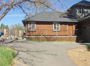 10215 Gold Dr, Grass Valley, CA 95945