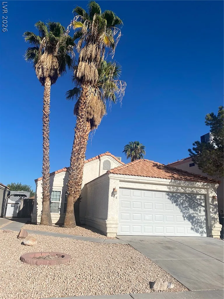 2 bed, 1147 sqft, $1,900 — Photo 3