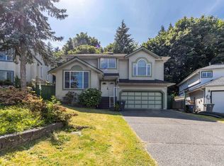 14534 Saint Andrews Dr, Surrey, BC V3R0W5