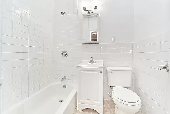 101 MacDougal Street — Photo 4