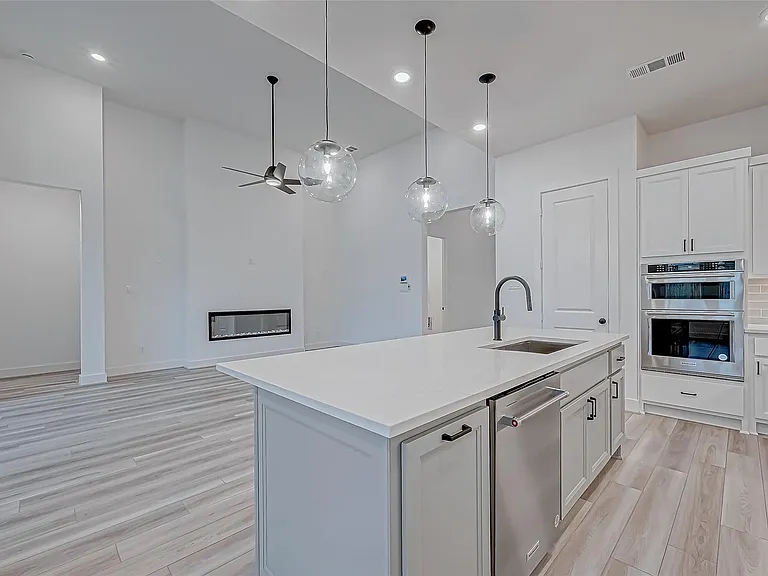 26914 Arethusa Ct — Photo 12