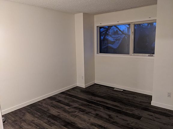 2nd image of 10946 81st Ave