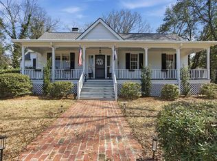 1906 Lyttleton St, Camden, SC 29020