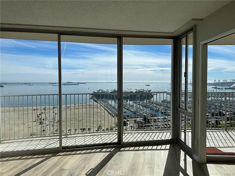 700 E Ocean Blvd #2605 — Photo 4