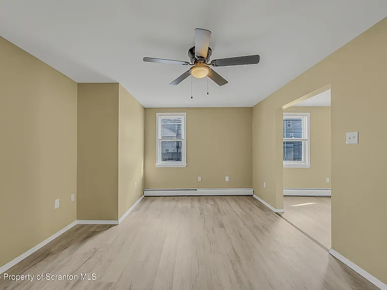 538 Birch St #3 — Photo 4