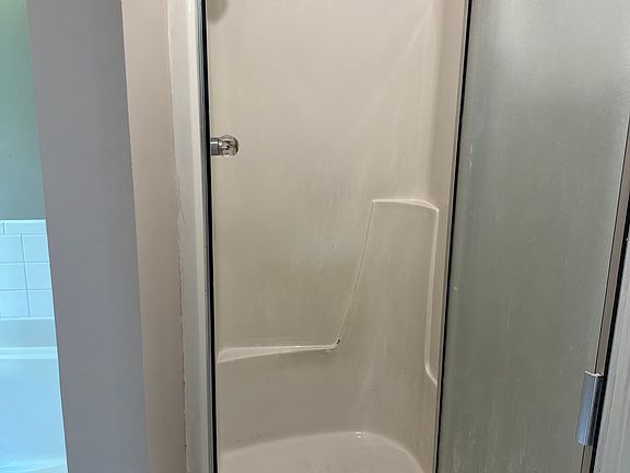 2nd image of 4783 Creekside Pl