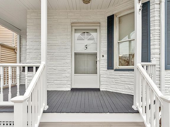 3rd image of 5 Rockingham St