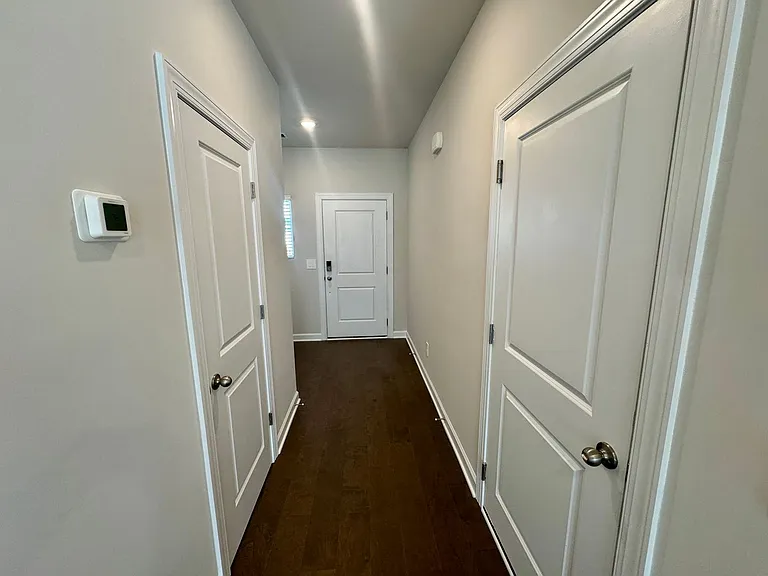1720 Braemar Village Dr — Photo 3