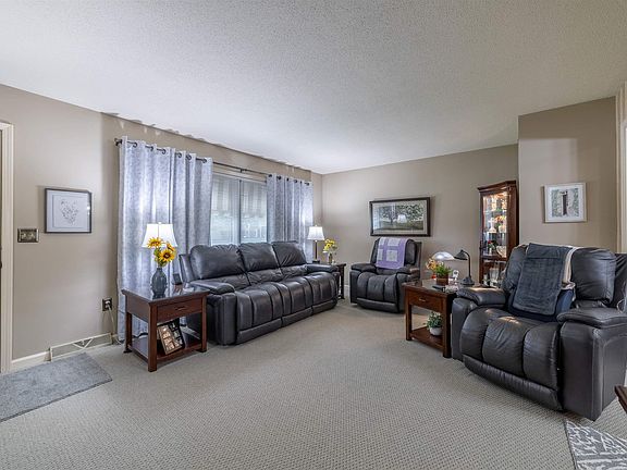 4th image of 307 Glendale Dr