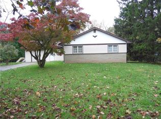 4650 Ransom Rd, Clarence, NY 14031