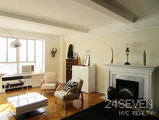 Rented by 24 7 NYC Realty Inc. | media 73