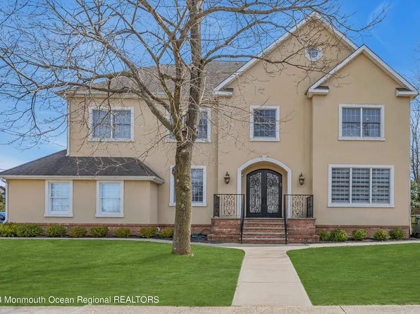 118 Liberty Drive, Lakewood, NJ 08701