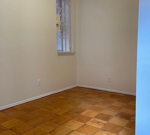 3rd image of 1619 2nd Ave #3D