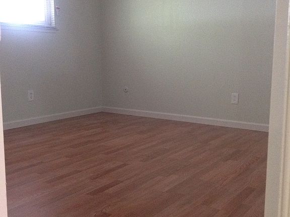 5th image of 5803 Woodleigh Dr