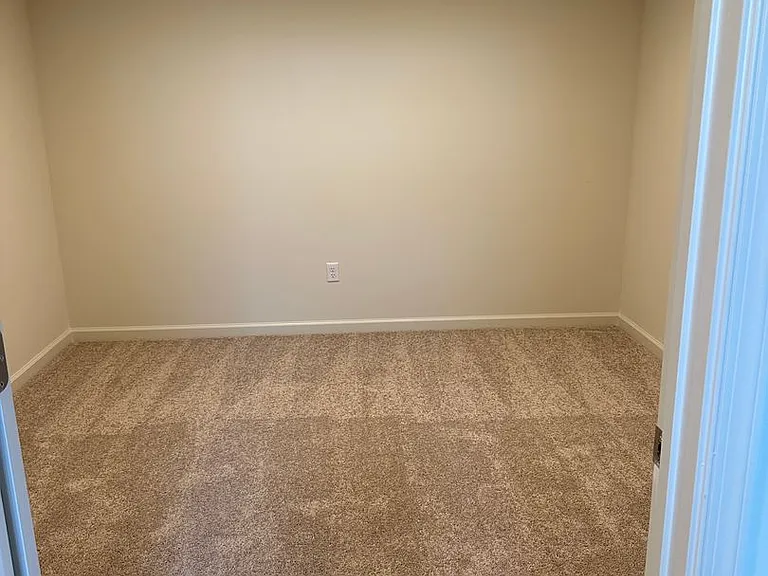 401 Lenape Way — Photo 14