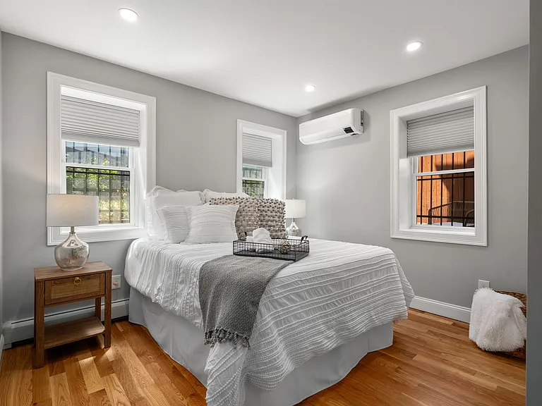 510 Medford St #1 — Photo 18