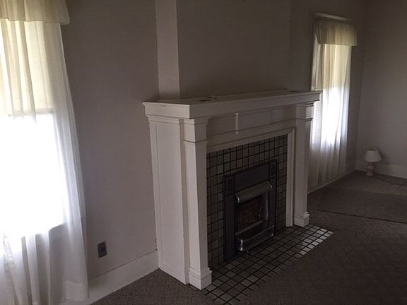 3rd image of 2603 Grandview Ave