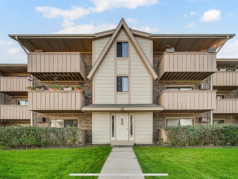 17 Cedar Ct #5 — Photo 13