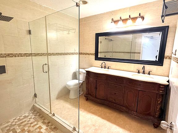 5th image of 10620 SW 146th Ct