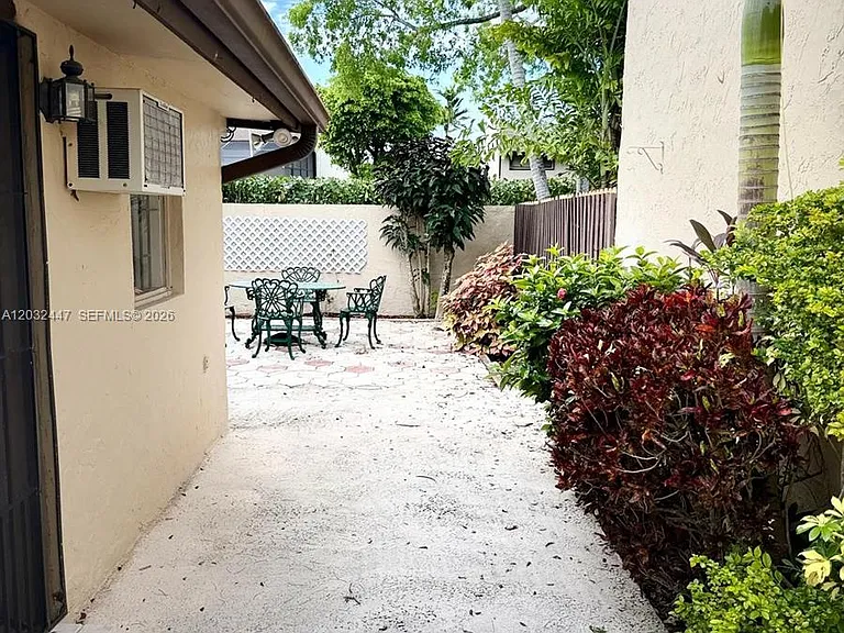9119 SW 129th Ln — Photo 37