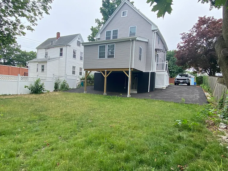 5 N Central Ave — Photo 33