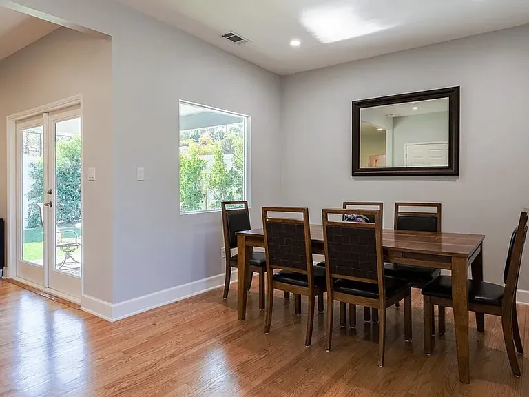 15328 Rayneta Dr — Photo 28