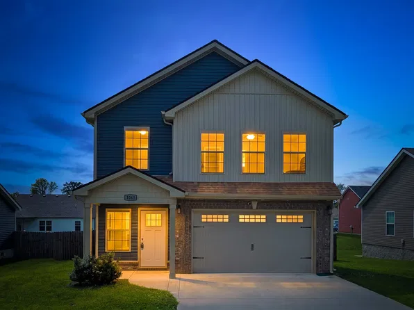 1061 Dublin Dr, Clarksville, TN 37042