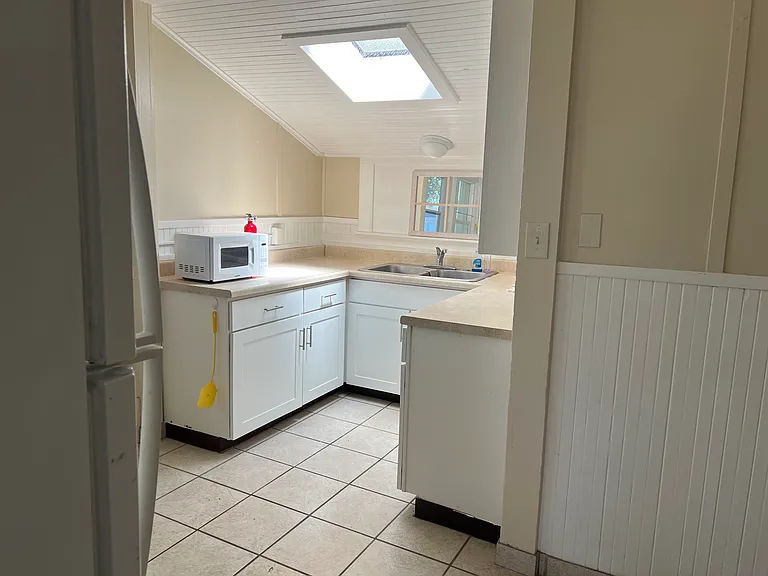 599 David Ave #A — Photo 14
