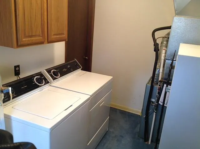 2509 Rosewood Ave — Photo 10