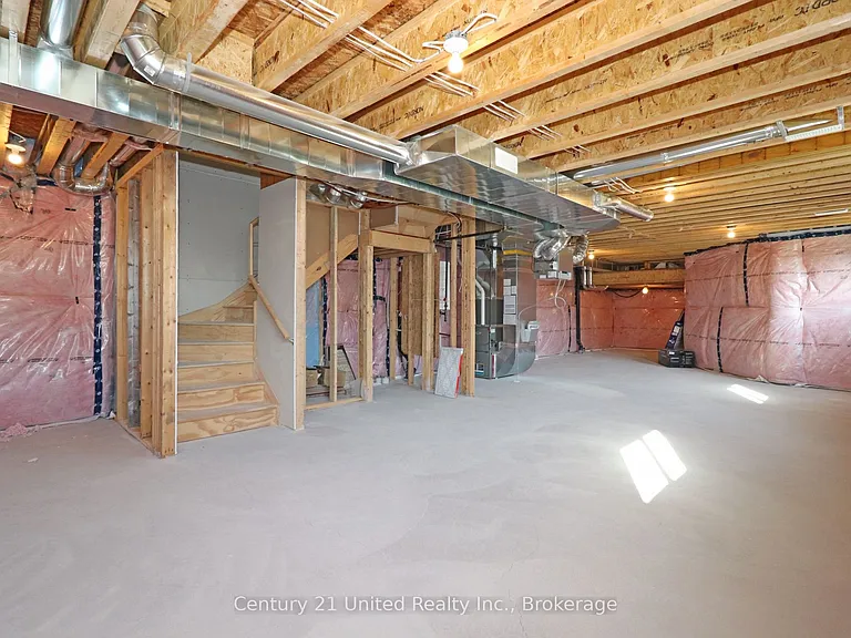 228 Rowberry Blvd — Photo 31