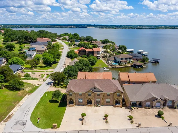 5252 Country Club Dr, Granbury, TX 76049