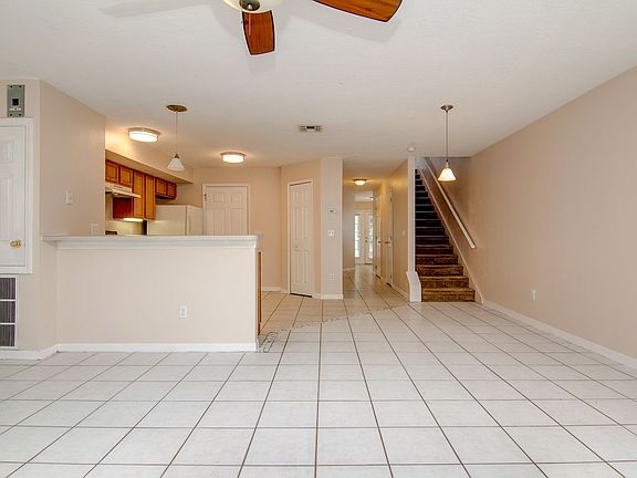 4th image of 2603 E Jackson St #A