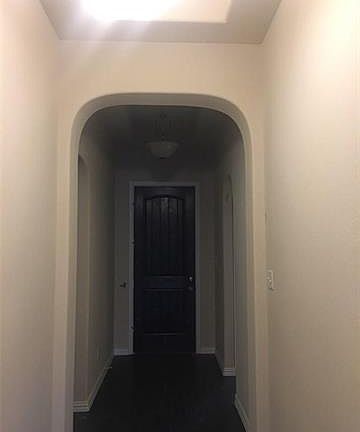 4th image of 748 Ravenwood Dr