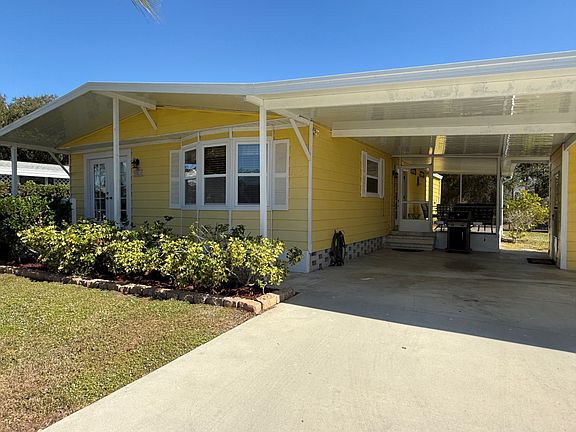 4th image of 5571 Seven Oaks Dr