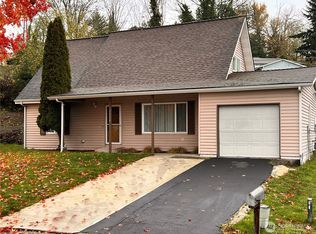 26224 14th Place S, Des Moines, WA 98198