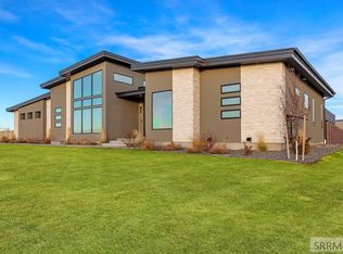 7699 S Packbridge Ln, Idaho Falls, ID 83406