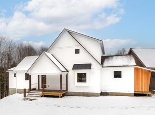 130 Burt Farm Ln, Waterbury, VT 05677