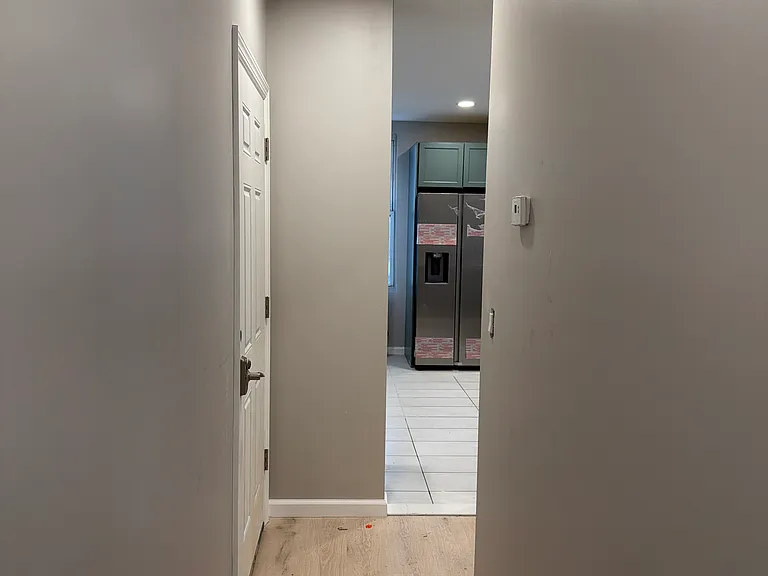 277 Griffith St #2 — Photo 7