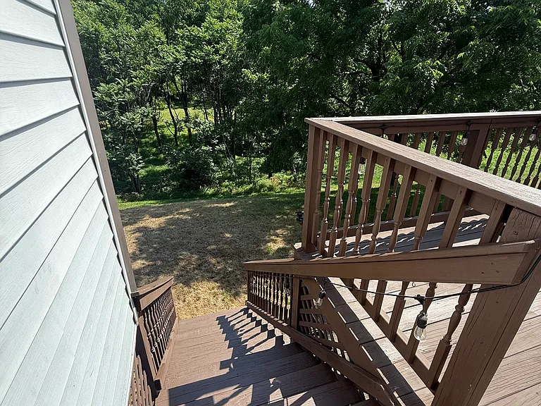 120 Spruce Ct — Photo 12